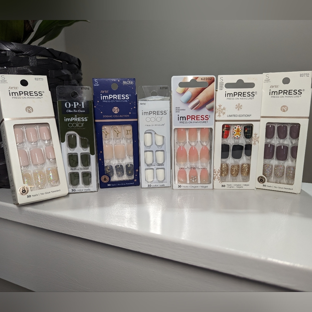Assorted lot of 7 impress nail sets